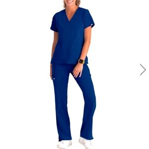 GREY'S ANATOMY SIGNATURE SCRUBS 2 PIECE